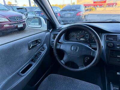 2001 Honda Accord LX - Photo 24 - Los Angeles, CA 91306
