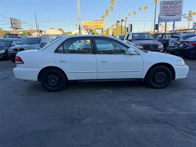 2001 Honda Accord LX - Photo 5 - Los Angeles, CA 91306