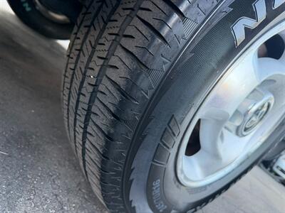 1999 INFINITI QX4   - Photo 12 - Los Angeles, CA 91306
