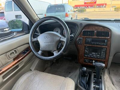1999 INFINITI QX4   - Photo 22 - Los Angeles, CA 91306