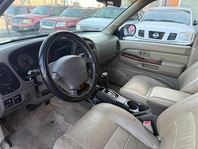 1999 INFINITI QX4   - Photo 14 - Los Angeles, CA 91306