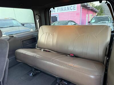 2002 Ford Expedition XLT   - Photo 19 - Los Angeles, CA 91306