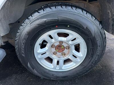 2002 Ford Expedition XLT   - Photo 12 - Los Angeles, CA 91306