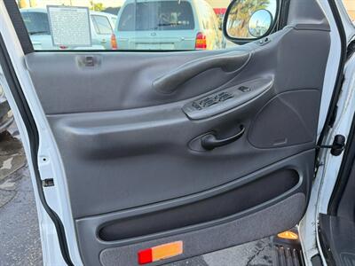 2002 Ford Expedition XLT   - Photo 15 - Los Angeles, CA 91306