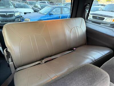 2002 Ford Expedition XLT   - Photo 40 - Los Angeles, CA 91306