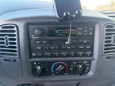 2002 Ford Expedition XLT   - Photo 44 - Los Angeles, CA 91306