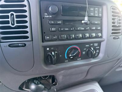 2002 Ford Expedition XLT   - Photo 45 - Los Angeles, CA 91306