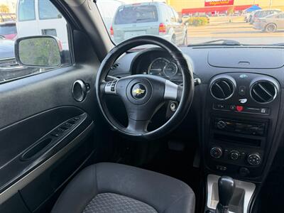 2011 Chevrolet HHR LT - Photo 22 - Los Angeles, CA 91306