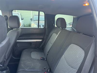2011 Chevrolet HHR LT - Photo 17 - Los Angeles, CA 91306