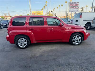 2011 Chevrolet HHR LT - Photo 5 - Los Angeles, CA 91306