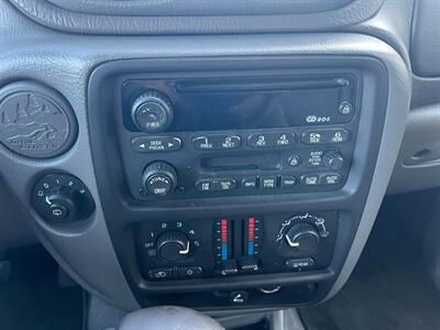 2002 Chevrolet TrailBlazer LS   - Photo 50 - Los Angeles, CA 91306