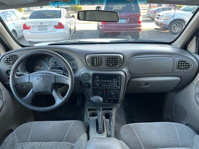 2002 Chevrolet TrailBlazer LS   - Photo 21 - Los Angeles, CA 91306