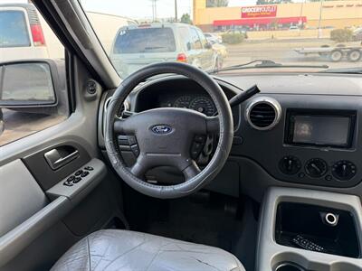 2004 Ford Expedition XLT   - Photo 23 - Los Angeles, CA 91306