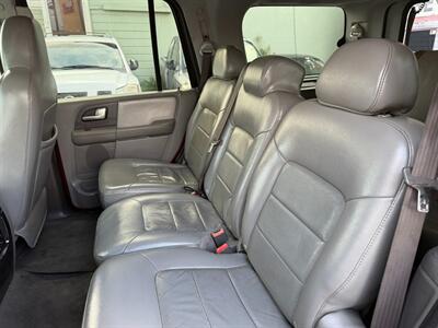 2004 Ford Expedition XLT   - Photo 18 - Los Angeles, CA 91306