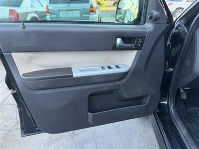 2010 Mercury Mariner V6   - Photo 15 - Los Angeles, CA 91306