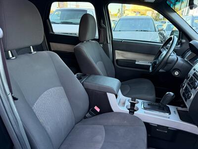 2010 Mercury Mariner V6   - Photo 40 - Los Angeles, CA 91306