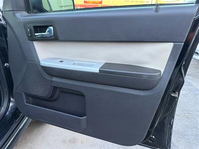 2010 Mercury Mariner V6   - Photo 38 - Los Angeles, CA 91306