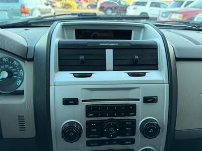 2010 Mercury Mariner V6   - Photo 46 - Los Angeles, CA 91306