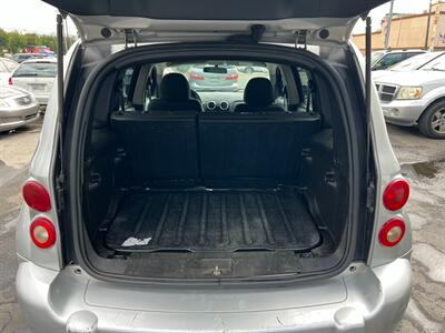 2010 Chevrolet HHR LS   - Photo 20 - Los Angeles, CA 91306