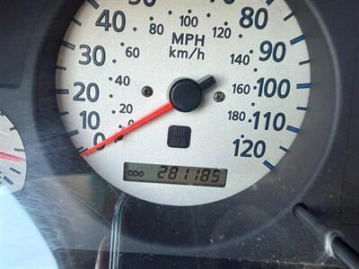 2000 Nissan Pathfinder SE   - Photo 52 - Los Angeles, CA 91306