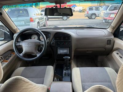 2000 Nissan Pathfinder SE   - Photo 44 - Los Angeles, CA 91306