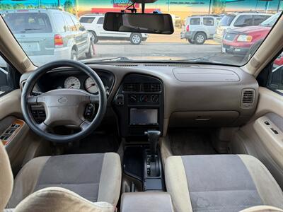 2000 Nissan Pathfinder SE   - Photo 22 - Los Angeles, CA 91306