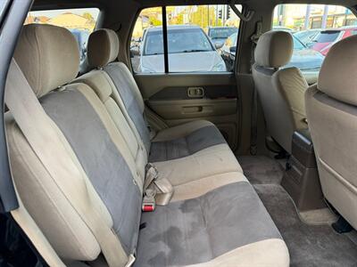 2000 Nissan Pathfinder SE   - Photo 42 - Los Angeles, CA 91306
