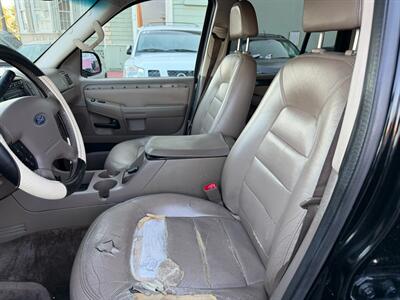 2002 Ford Explorer Limited   - Photo 17 - Los Angeles, CA 91306