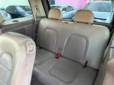 2002 Ford Explorer Limited   - Photo 20 - Los Angeles, CA 91306