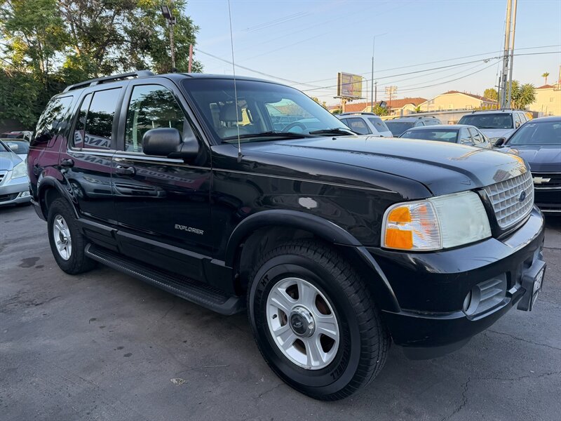 2002 Ford Explorer Limited   - Photo 1 - Los Angeles, CA 91306