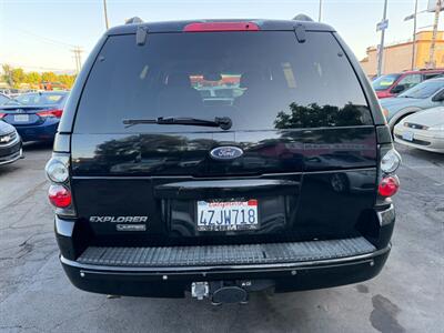 2002 Ford Explorer Limited   - Photo 9 - Los Angeles, CA 91306