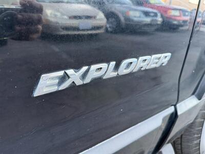 2002 Ford Explorer Limited   - Photo 40 - Los Angeles, CA 91306