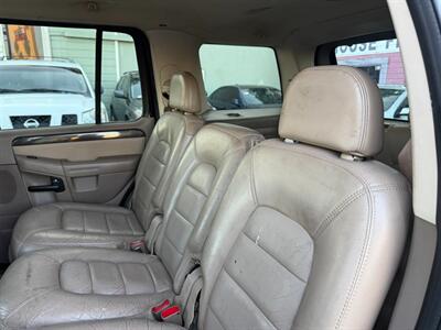 2002 Ford Explorer Limited   - Photo 19 - Los Angeles, CA 91306