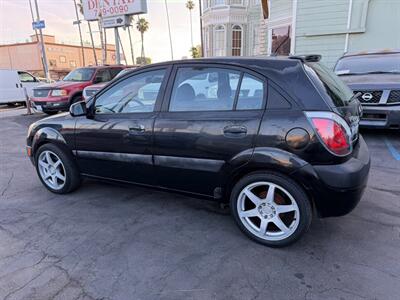 2006 Kia Rio5 SX - Photo 10 - Los Angeles, CA 91306
