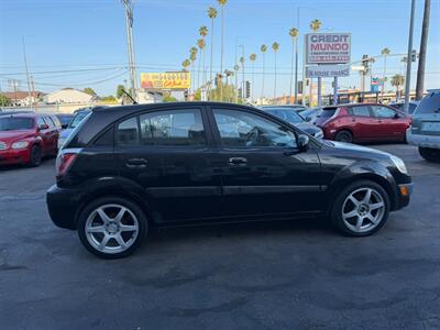2006 Kia Rio5 SX - Photo 5 - Los Angeles, CA 91306