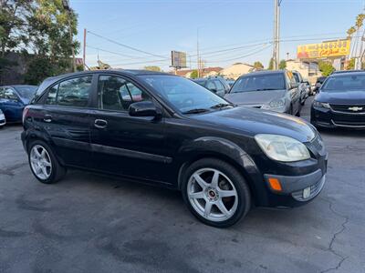 2006 Kia Rio5 SX - Photo 3 - Los Angeles, CA 91306