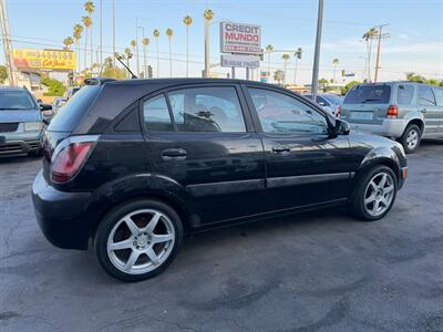 2006 Kia Rio5 SX - Photo 6 - Los Angeles, CA 91306