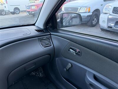 2006 Kia Rio5 SX - Photo 22 - Los Angeles, CA 91306
