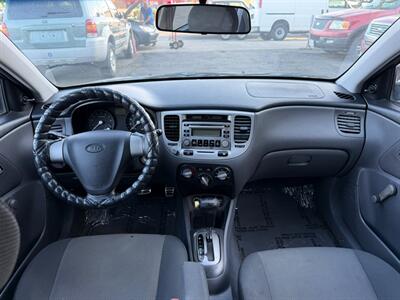 2006 Kia Rio5 SX - Photo 21 - Los Angeles, CA 91306