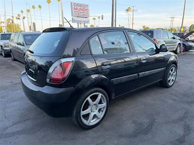 2006 Kia Rio5 SX - Photo 7 - Los Angeles, CA 91306