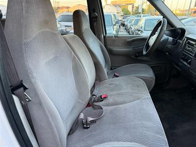 1999 Ford Expedition XLT   - Photo 43 - Los Angeles, CA 91306