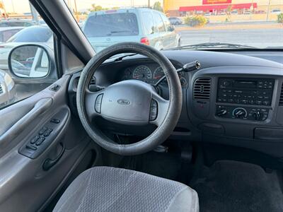 1999 Ford Expedition XLT   - Photo 23 - Los Angeles, CA 91306