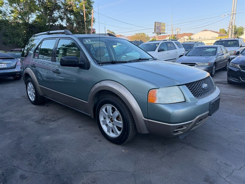 2006 Ford Freestyle SE  