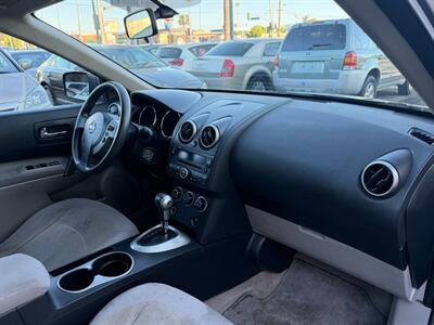 2009 Nissan Rogue S   - Photo 41 - Los Angeles, CA 91306