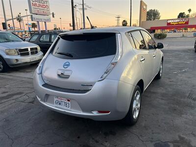 2011 Nissan LEAF SL   - Photo 33 - Los Angeles, CA 91306