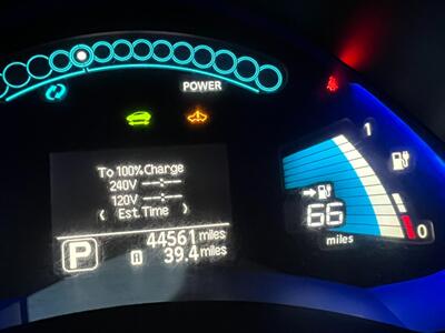 2011 Nissan LEAF SL   - Photo 52 - Los Angeles, CA 91306