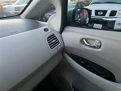 2011 Nissan LEAF SL   - Photo 46 - Los Angeles, CA 91306