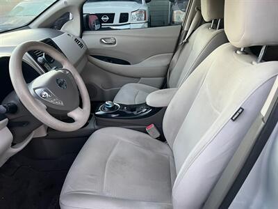 2011 Nissan LEAF SL   - Photo 17 - Los Angeles, CA 91306