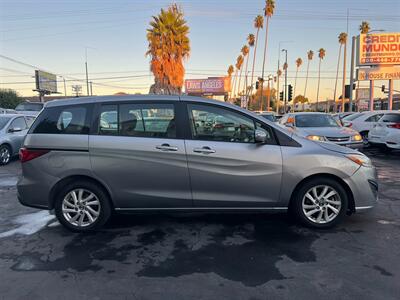 2013 Mazda Mazda5 Sport   - Photo 5 - Los Angeles, CA 91306
