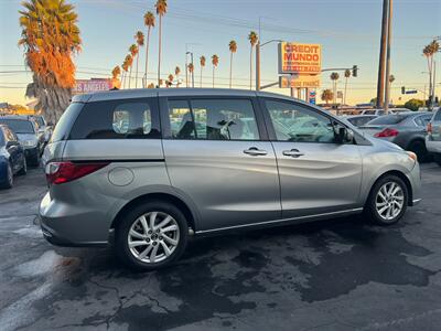 2013 Mazda Mazda5 Sport   - Photo 6 - Los Angeles, CA 91306